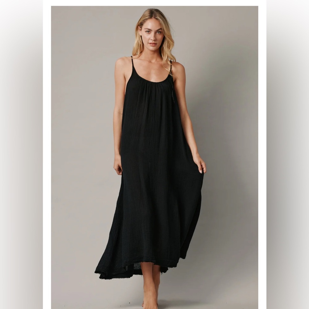 9 Seed Chic Boho Black Maxi Dress with Flowing Silhouette